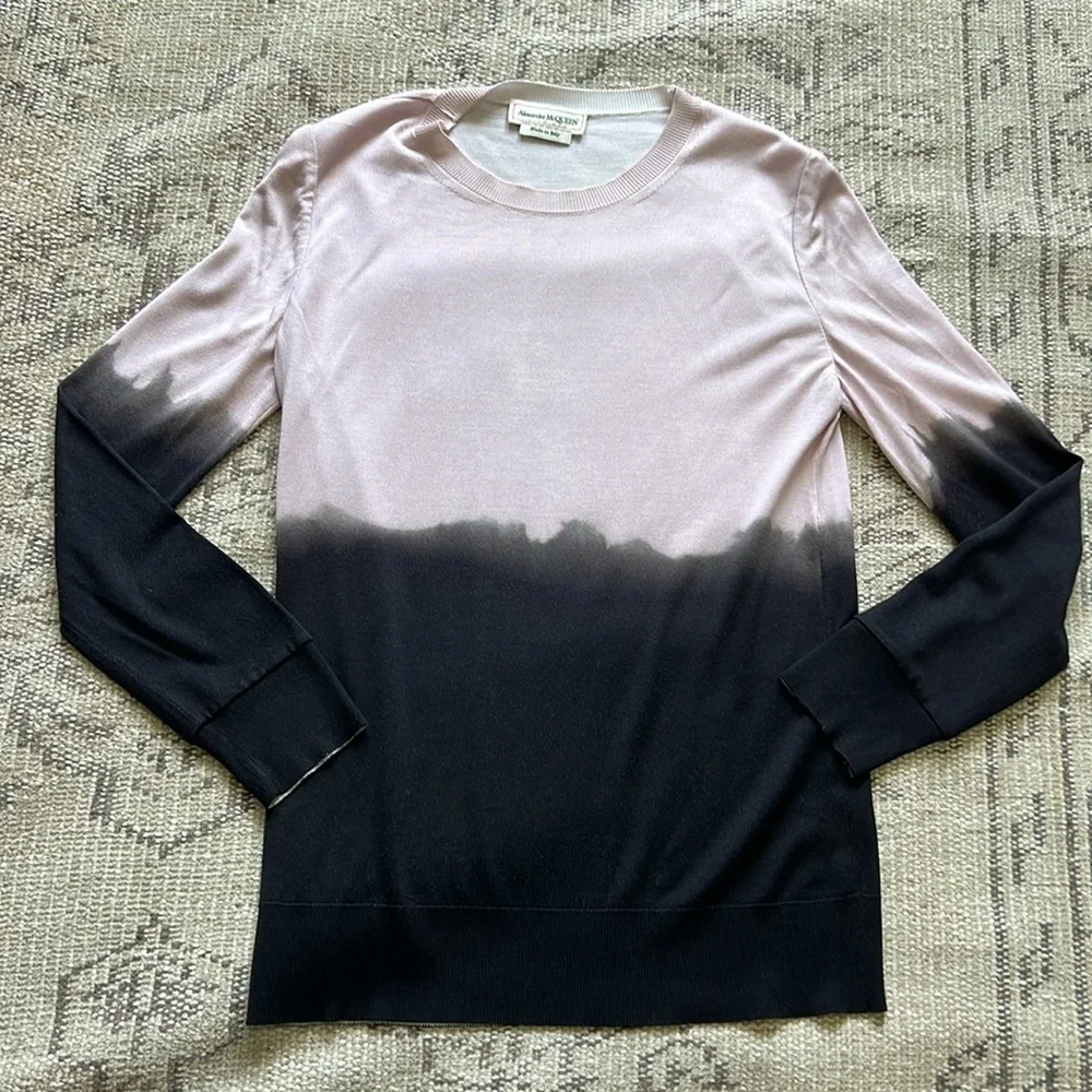 Gorgeous Alexander McQueen light knit sweater - Picture 5 of 6